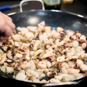 chef jesus paella viande et fruits de mer